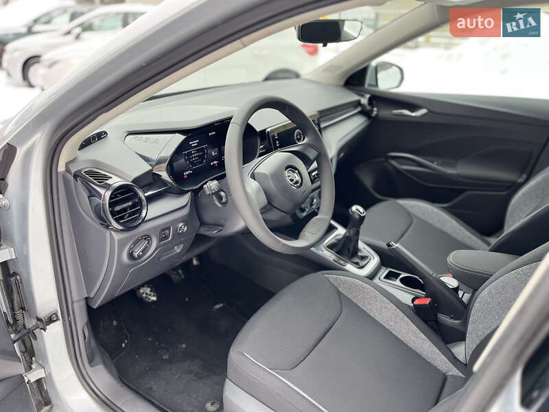Хэтчбек Skoda Fabia 2024 в Киеве