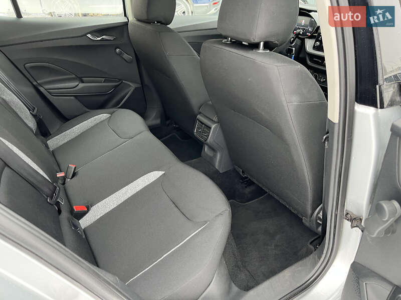 Хэтчбек Skoda Fabia 2024 в Киеве