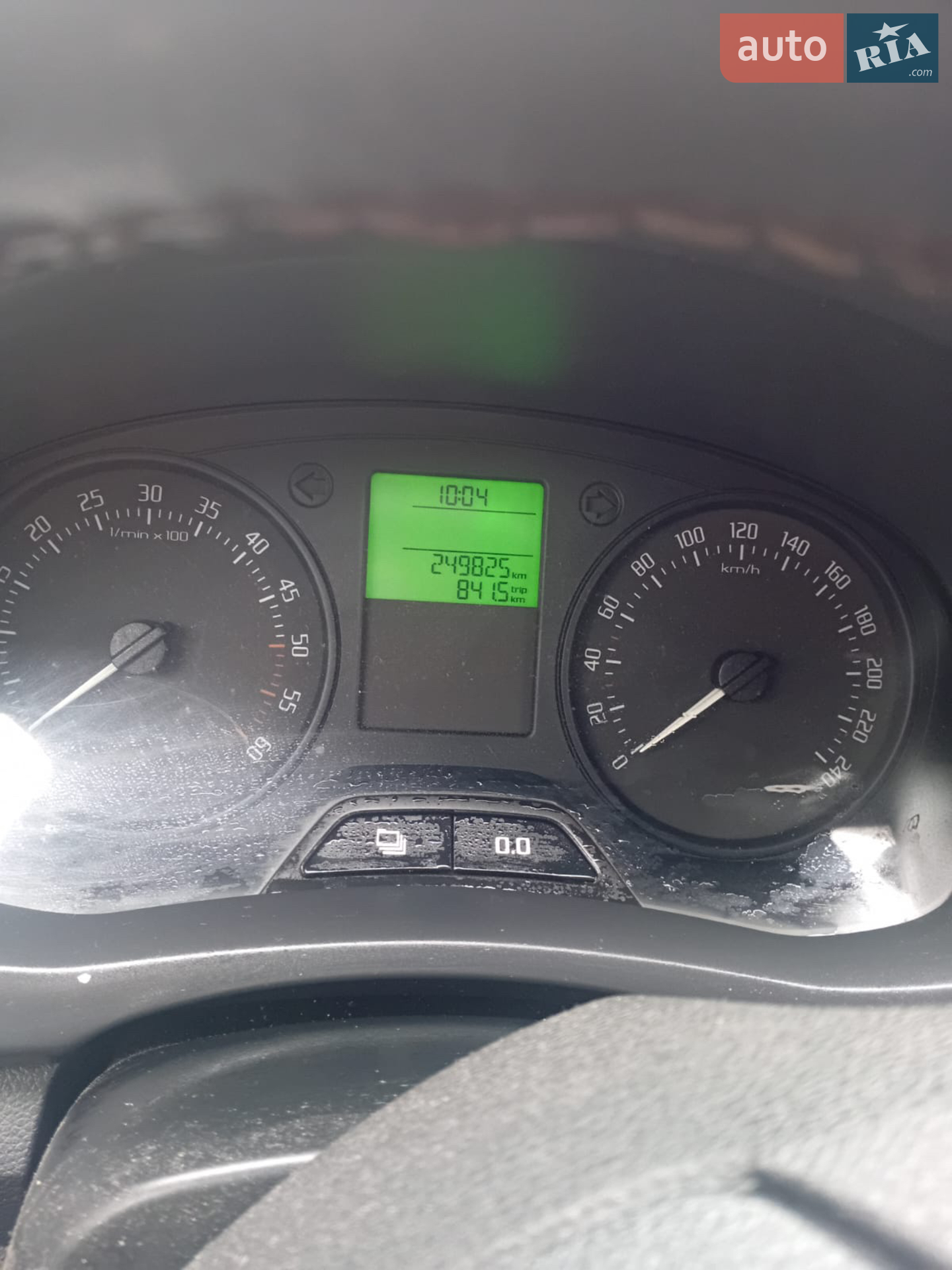 2011 Skoda Fabia - мініатюра 3