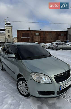 Універсал Skoda Fabia 2009 в Львові