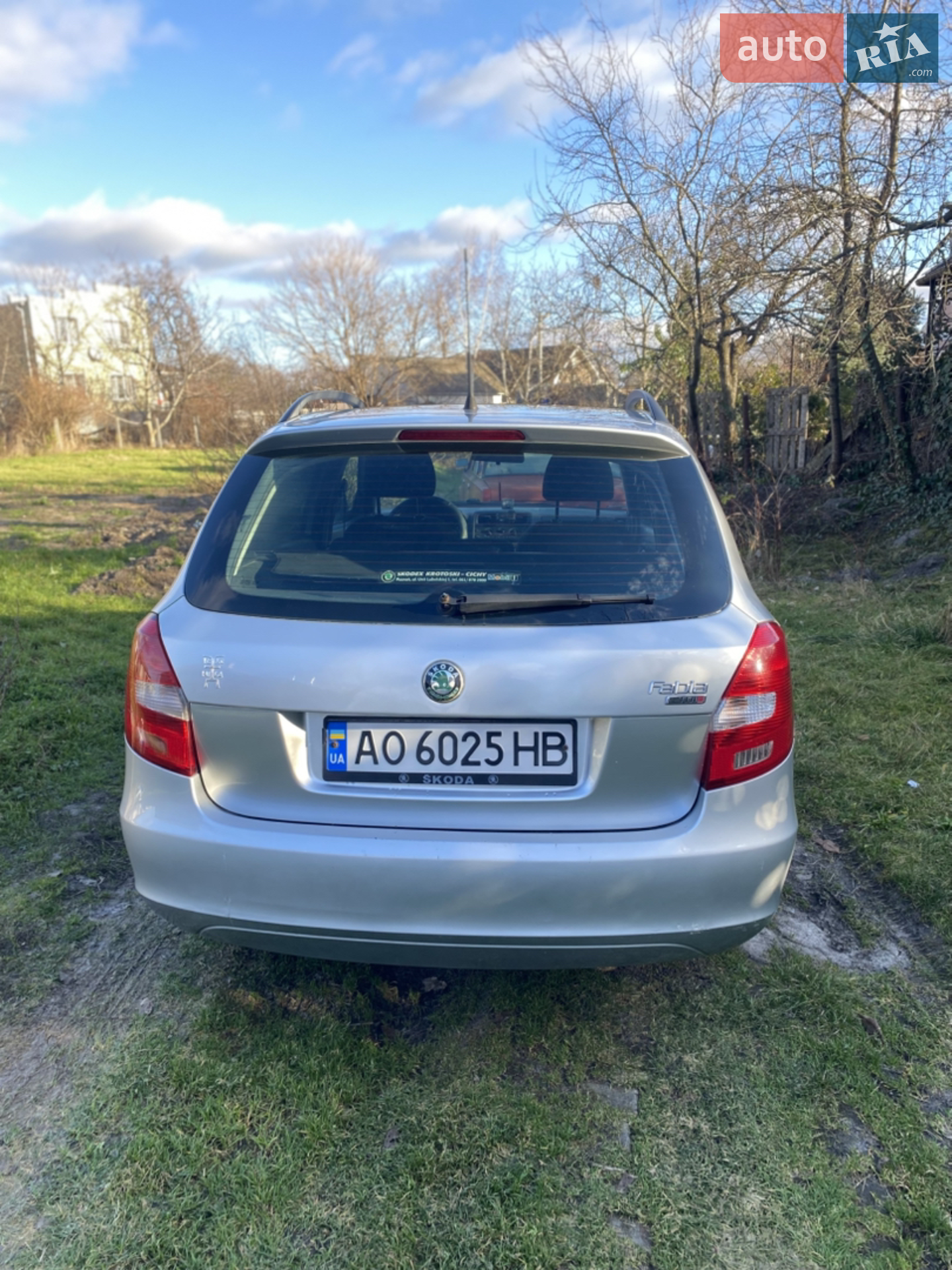 2010 Skoda Fabia - мініатюра 9