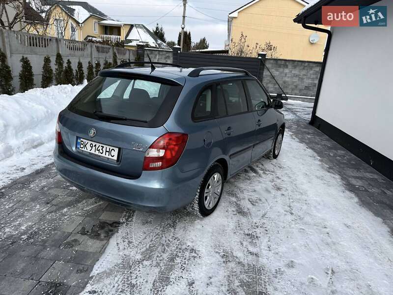 Универсал Skoda Fabia 2008 в Ровно фото 6 Универсал Skoda Fabia 2008 в Ровно