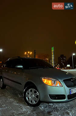 Универсал Skoda Fabia 2009 в Львове