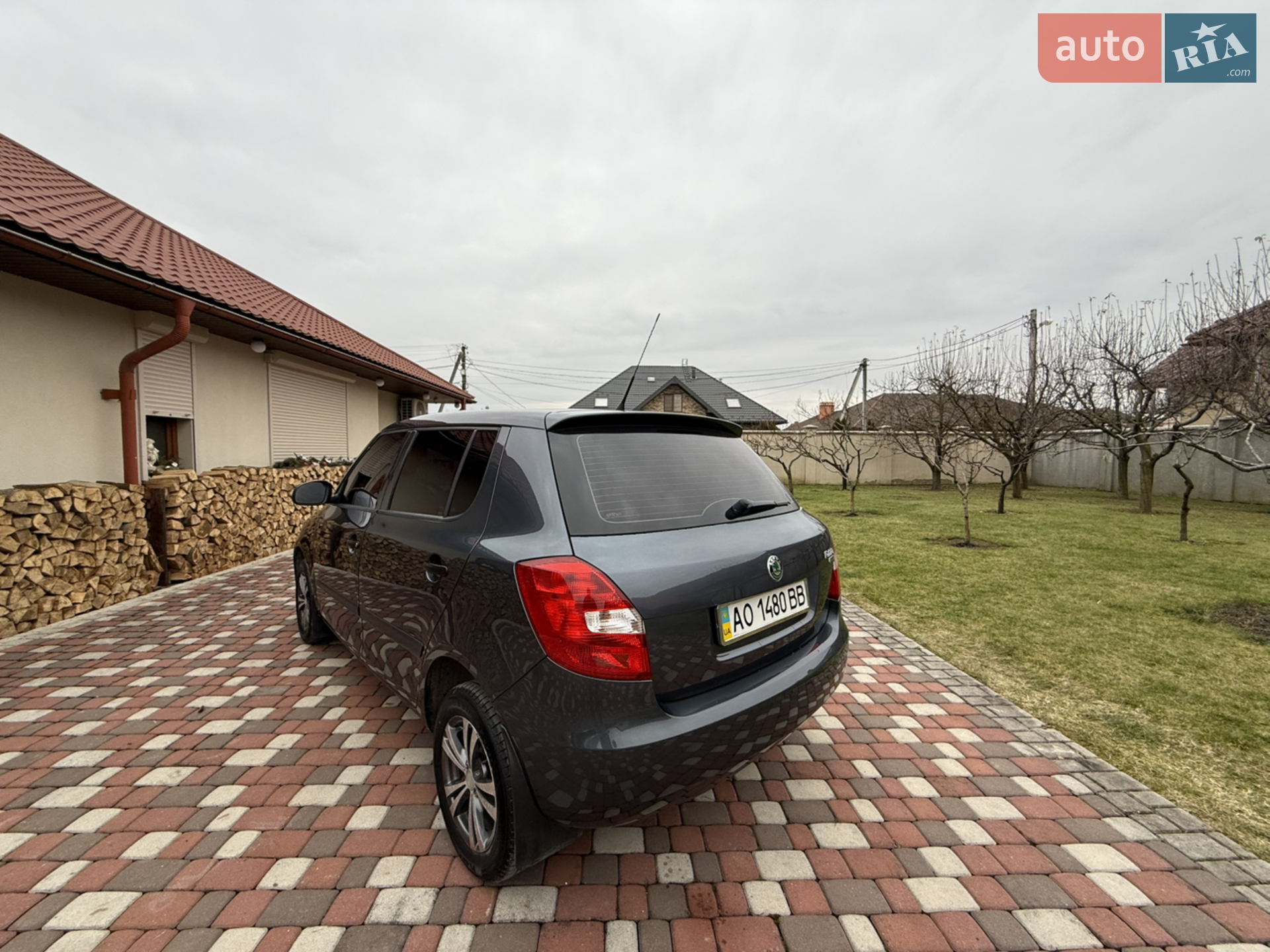 2010 Skoda Fabia - мініатюра 8