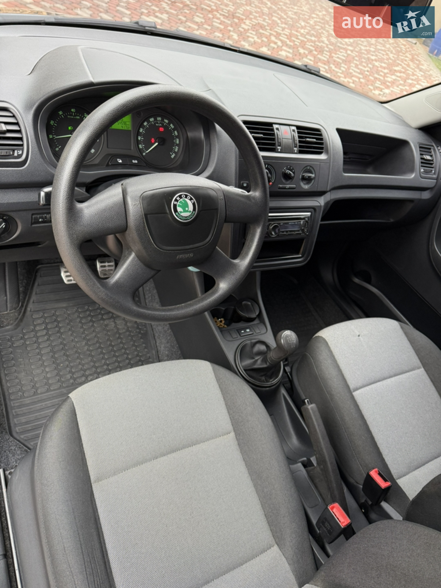 2010 Skoda Fabia - мініатюра 20