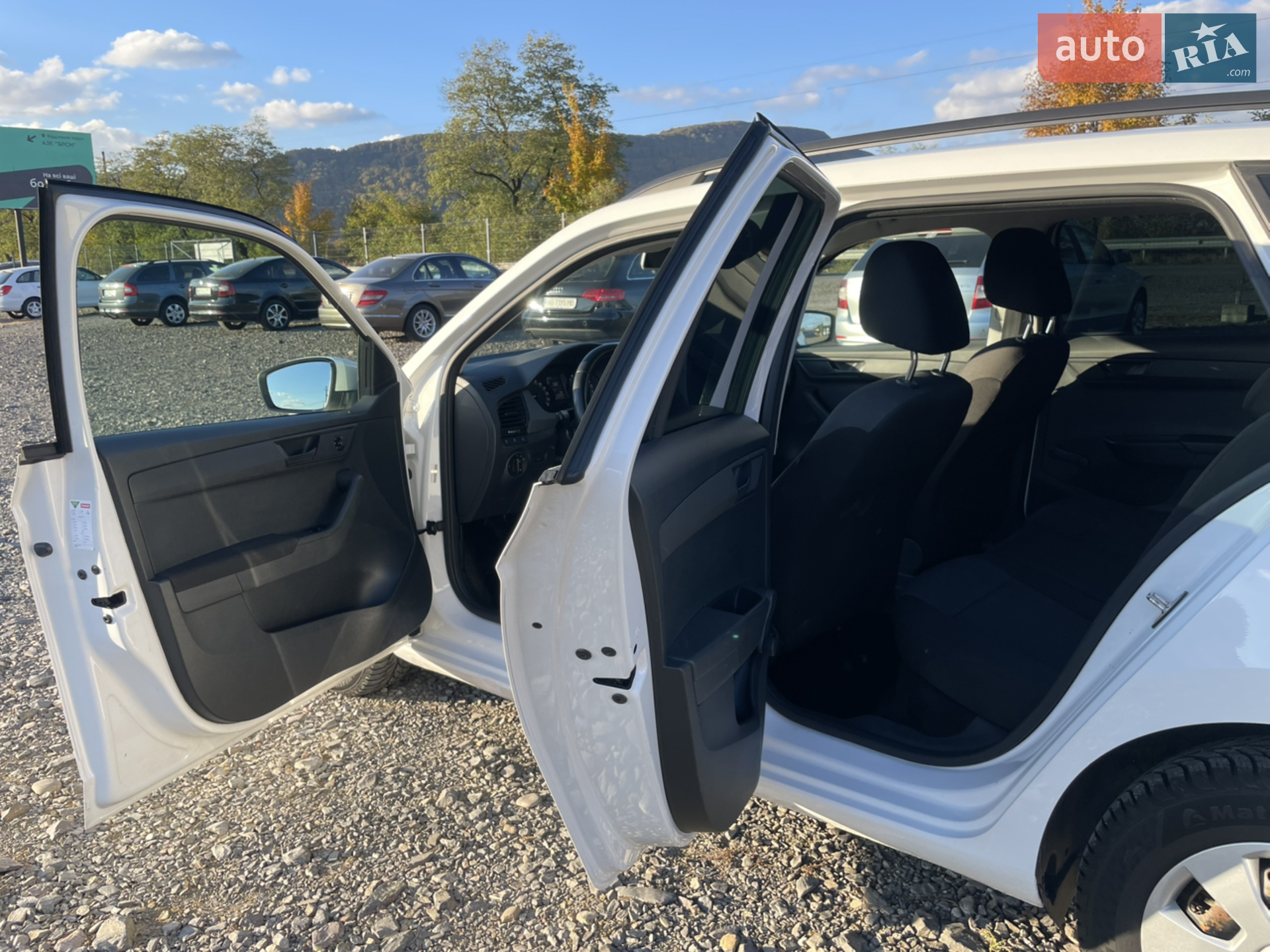 2015 Skoda Fabia - мініатюра 12