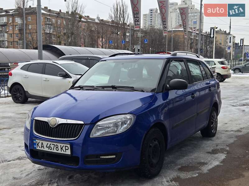 Универсал Skoda Fabia 2009 в Киеве