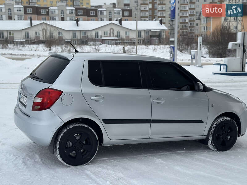 Хэтчбек Skoda Fabia 2007 в Хмельницком