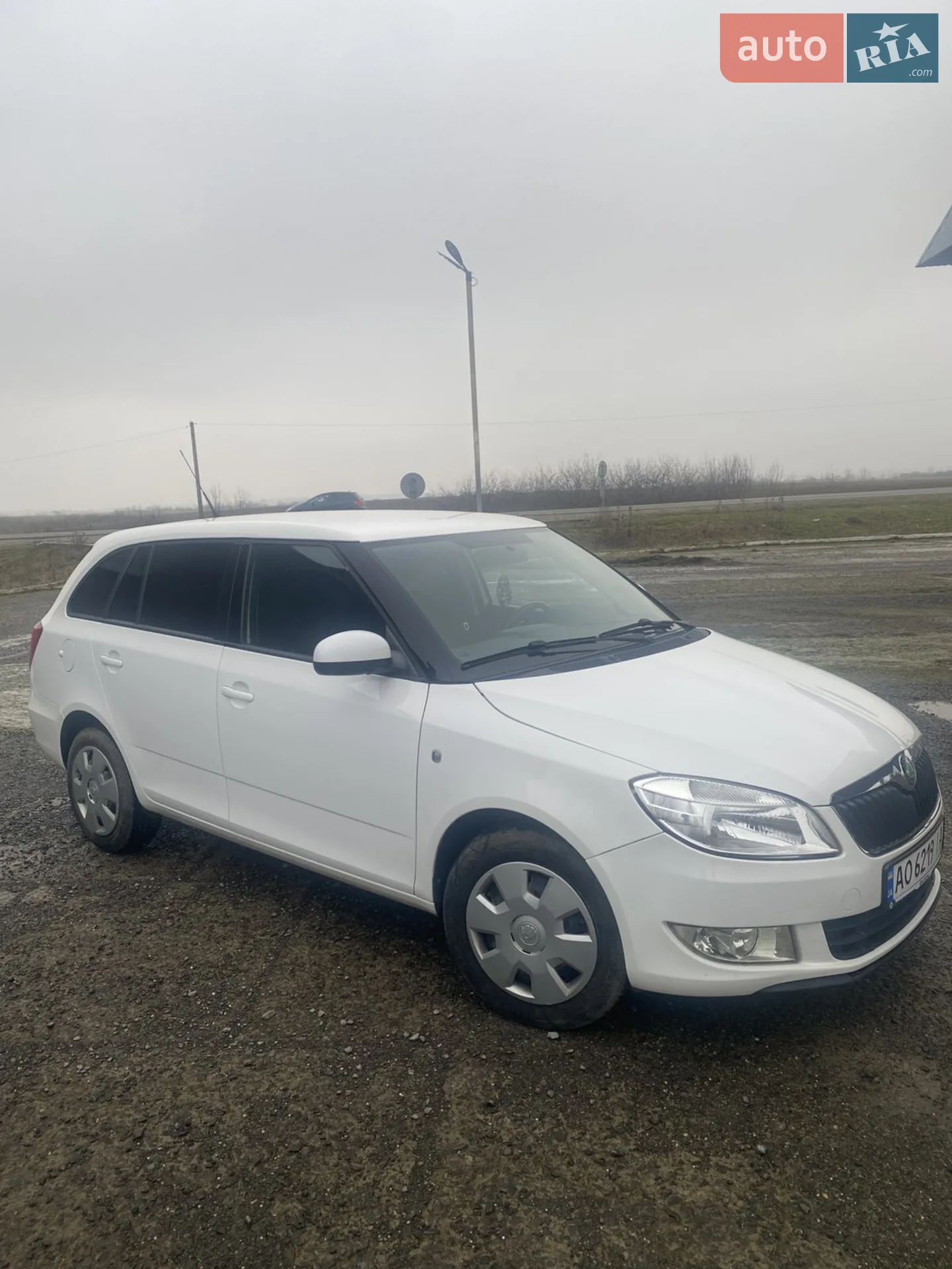 2010 Skoda Fabia - мініатюра 7