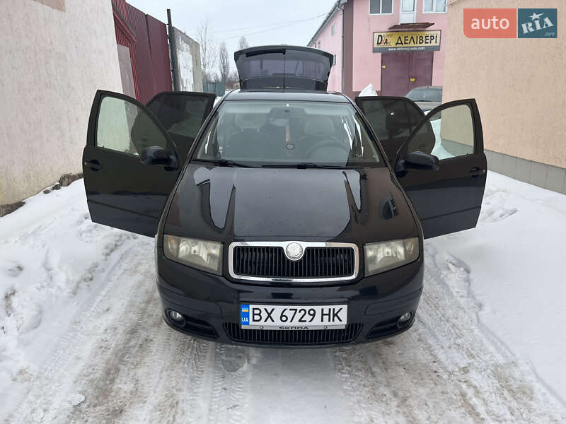 Хетчбек Skoda Fabia 2006 в Волочиську