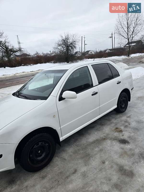 Хэтчбек Skoda Fabia 2008 в Олевске