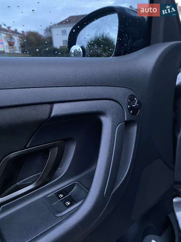 Универсал Skoda Fabia 2011 в Ужгороде