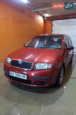Хетчбек Skoda Fabia 2006 в Сумах
