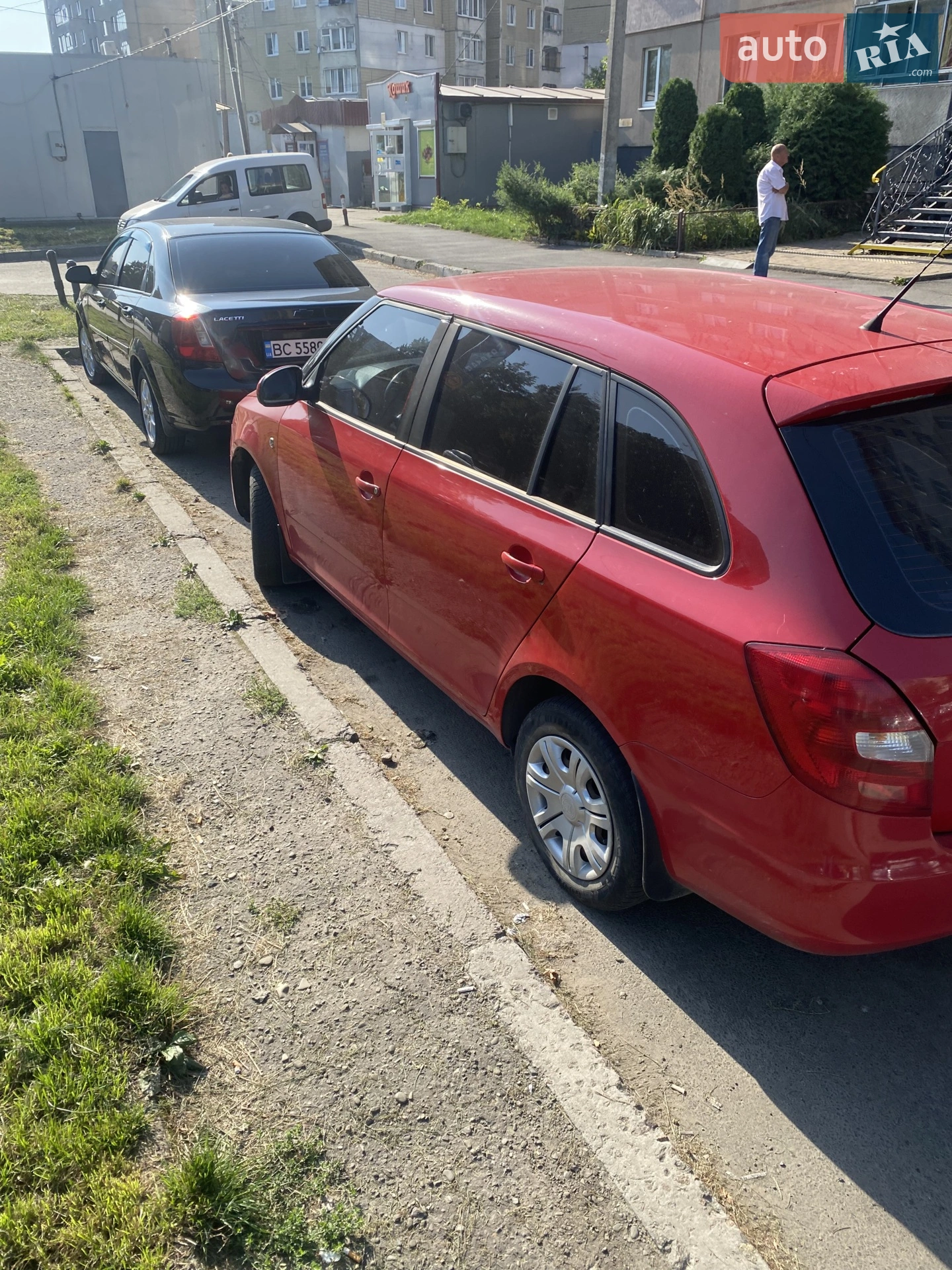 2011 Skoda Fabia - мініатюра 3