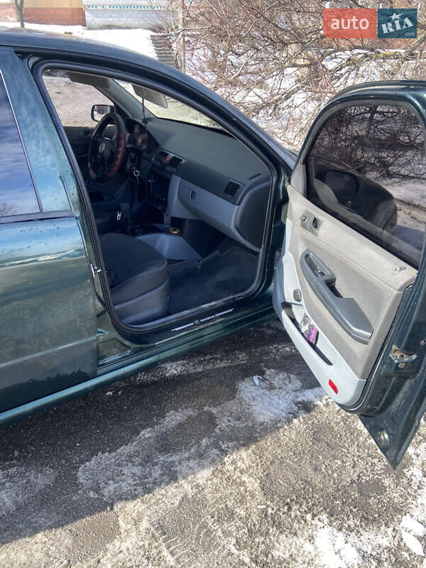 Хэтчбек Skoda Fabia 2003 в Белой Церкви фото 2 Хэтчбек Skoda Fabia 2003 в Белой Церкви