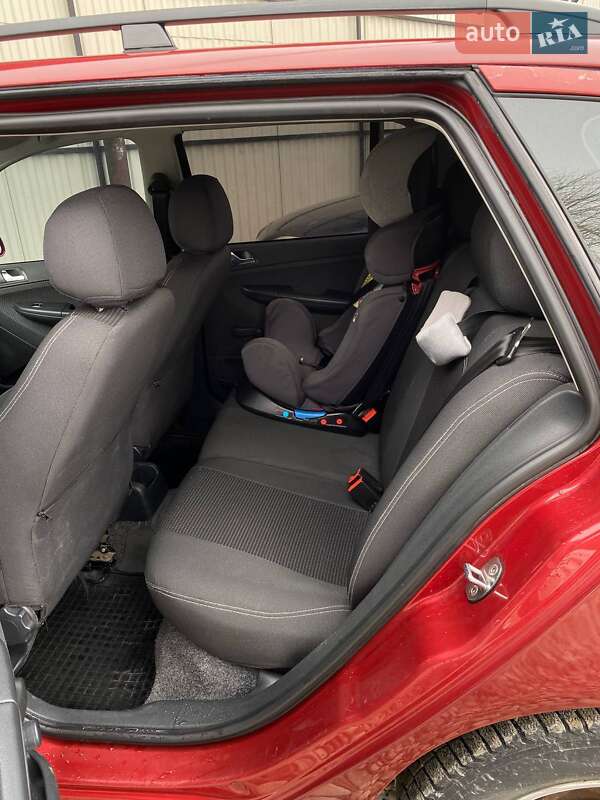 Универсал Skoda Fabia 2006 в Ивано-Франковске