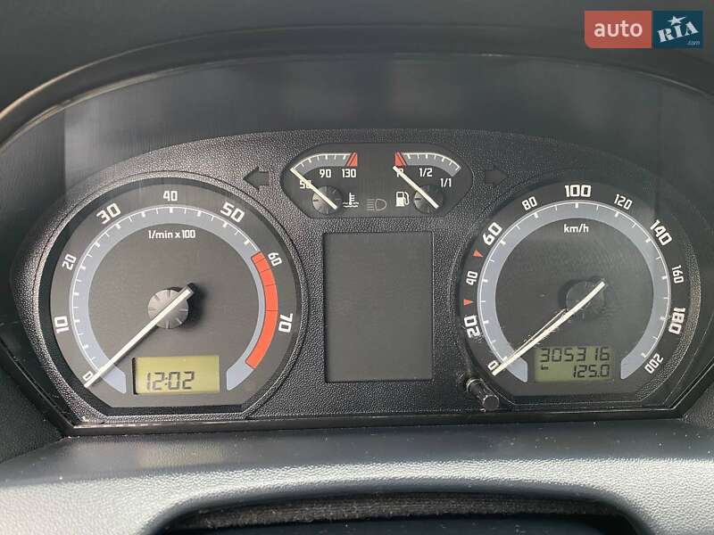 Универсал Skoda Fabia 2006 в Ивано-Франковске