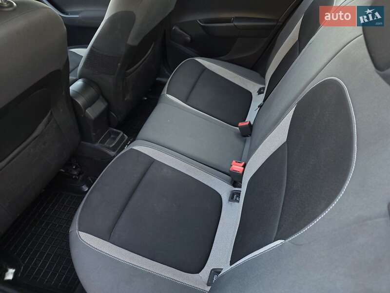 Универсал Skoda Fabia 2016 в Тернополе фото 24 Универсал Skoda Fabia 2016 в Тернополе