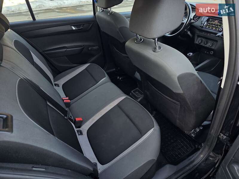 Универсал Skoda Fabia 2016 в Тернополе фото 21 Универсал Skoda Fabia 2016 в Тернополе