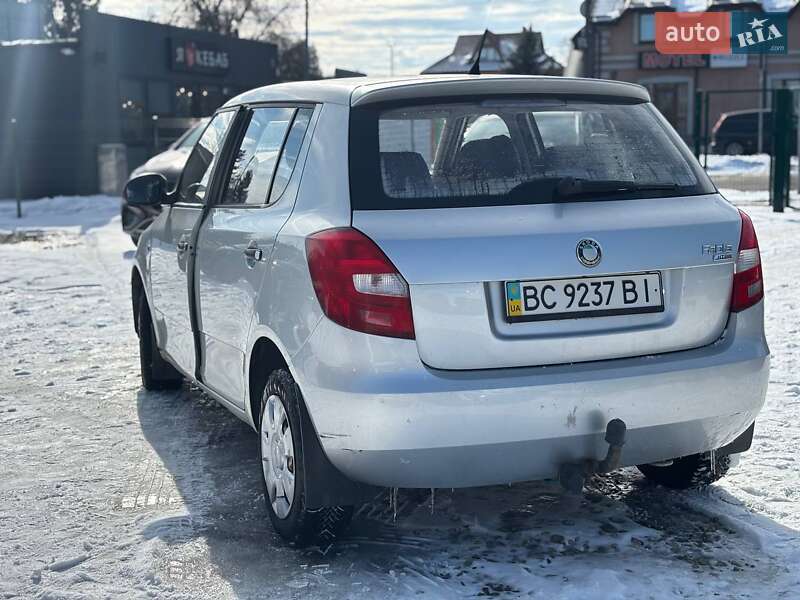 Хэтчбек Skoda Fabia 2007 в Стрые