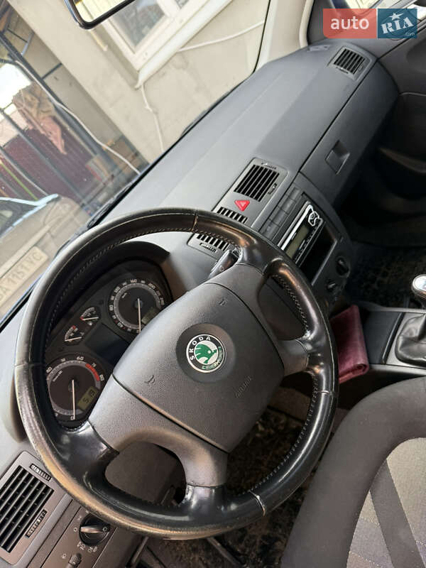 Хэтчбек Skoda Fabia 2006 в Кременчуге