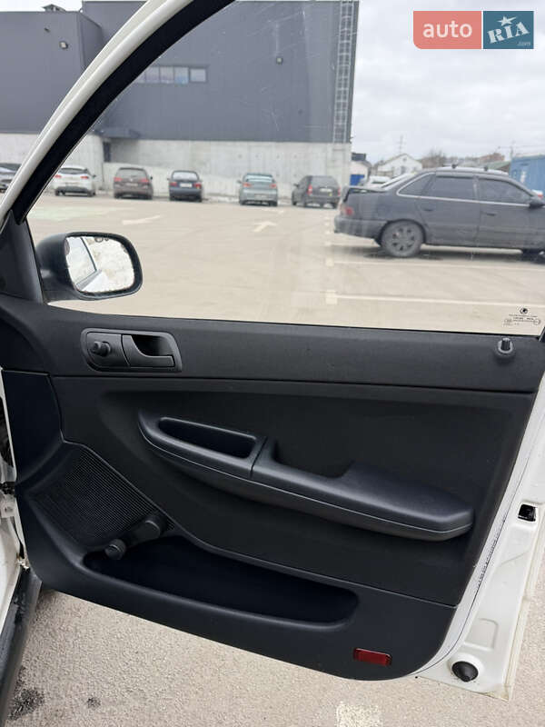 Универсал Skoda Fabia 2005 в Киеве