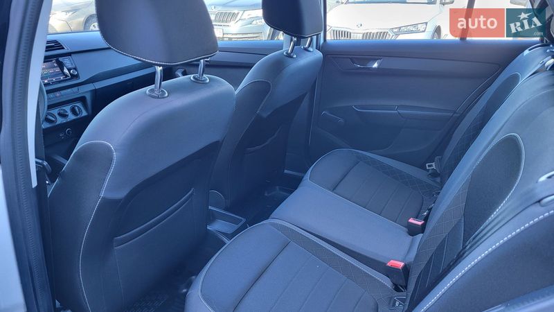 Универсал Skoda Fabia 2021 в Киеве фото 19 Универсал Skoda Fabia 2021 в Киеве