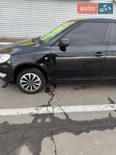 Универсал Skoda Fabia 2014 в Полтаве