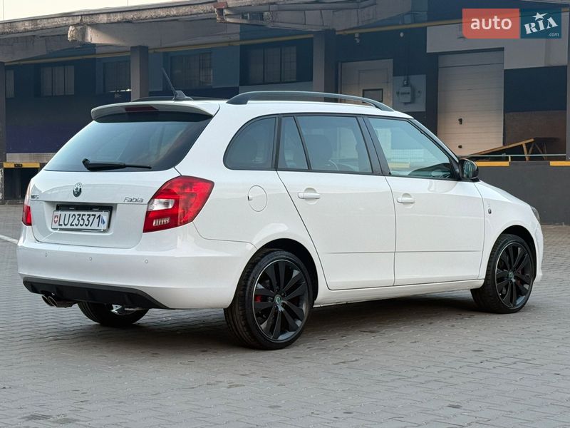 Универсал Skoda Fabia 2012 в Ровно