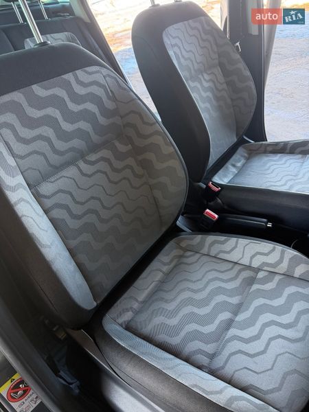 Универсал Skoda Fabia 2009 в Чернигове