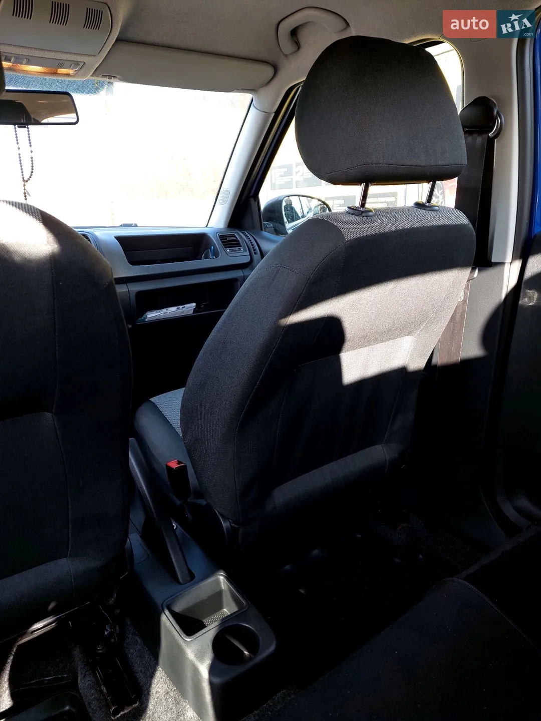 2010 Skoda Fabia - мініатюра 16