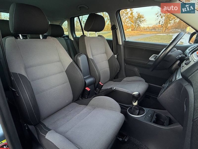 Универсал Skoda Fabia 2009 в Звягеле