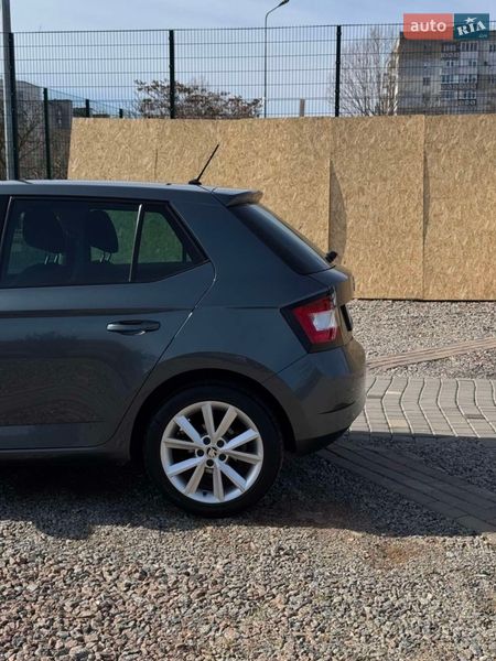 Хэтчбек Skoda Fabia 2016 в Одессе
