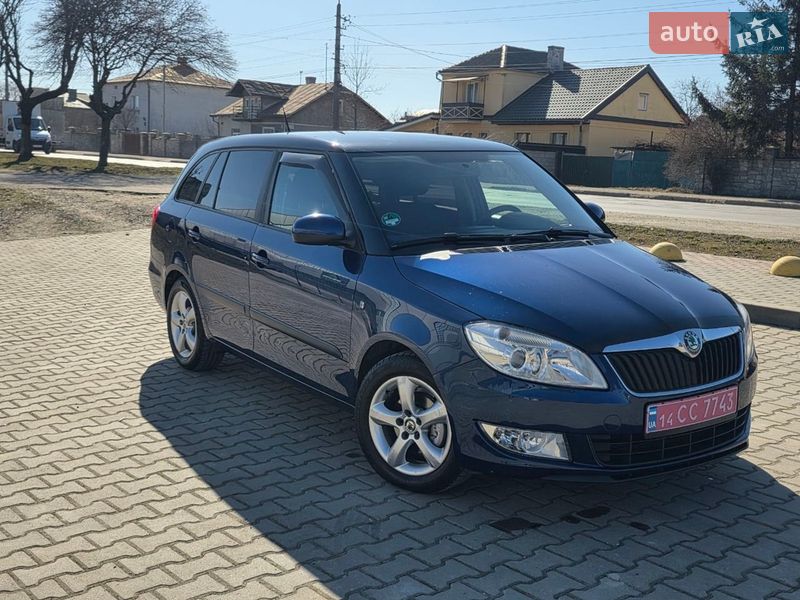 Универсал Skoda Fabia 2010 в Ивано-Франковске