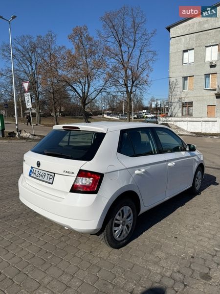 Хэтчбек Skoda Fabia 2018 в Чернигове