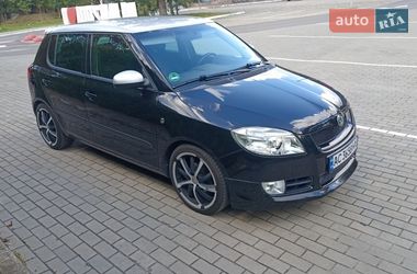 Хэтчбек Skoda Fabia 2009 в Луцке