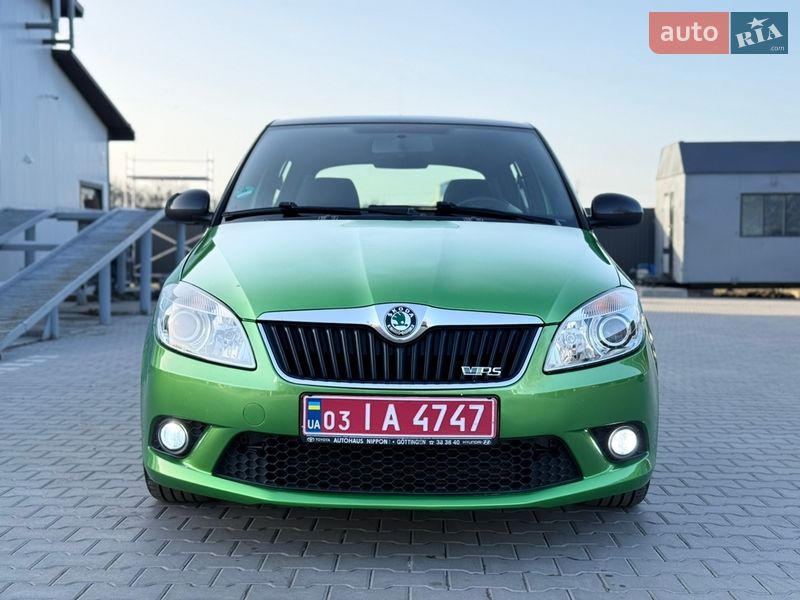 Хэтчбек Skoda Fabia 2011 в Владимире