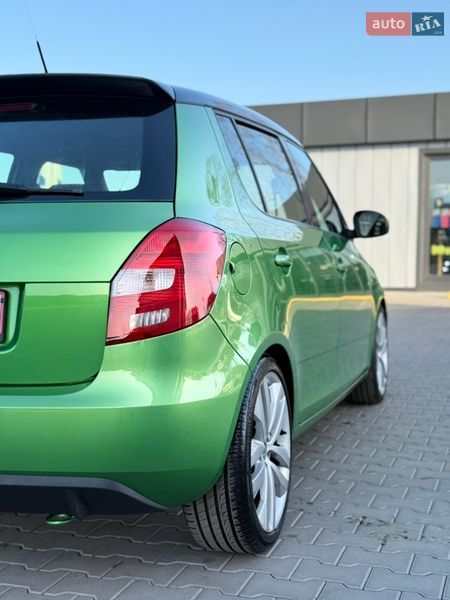Хэтчбек Skoda Fabia 2011 в Владимире