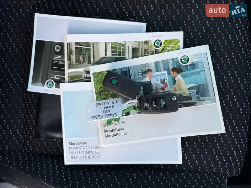 Хэтчбек Skoda Fabia 2011 в Владимире документ