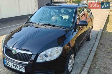 Універсал Skoda Fabia 2008 в Львові