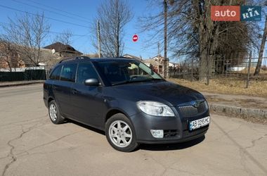 Універсал Skoda Fabia 2009 в Вінниці