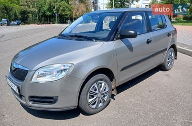Хетчбек Skoda Fabia 2009 в Краматорську