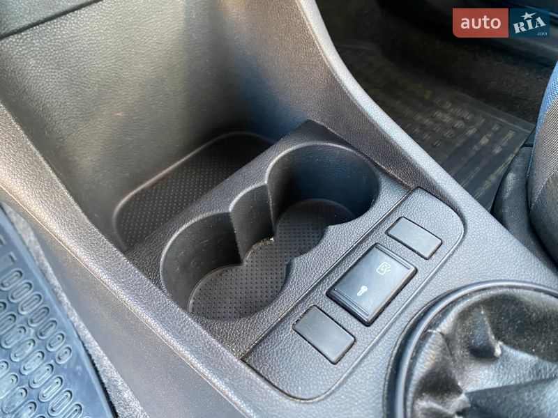 Хэтчбек Skoda Fabia 2008 в Ровно