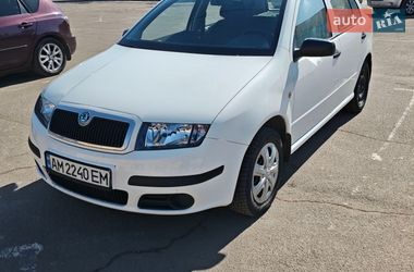 Хэтчбек Skoda Fabia 2007 в Житомире