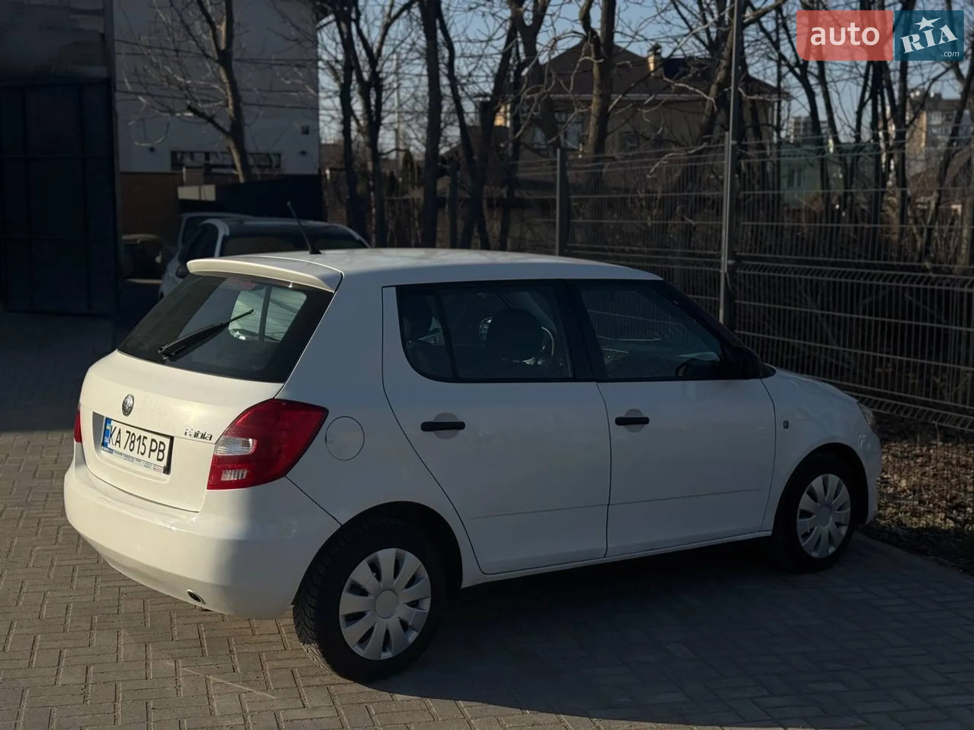 2012 Skoda Fabia - мініатюра 3