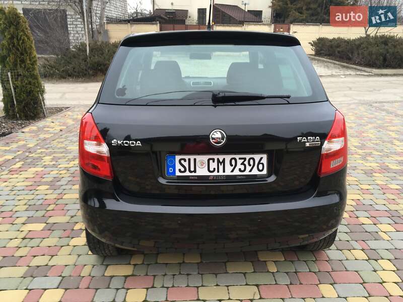 Хэтчбек Skoda Fabia 2009 в Харькове