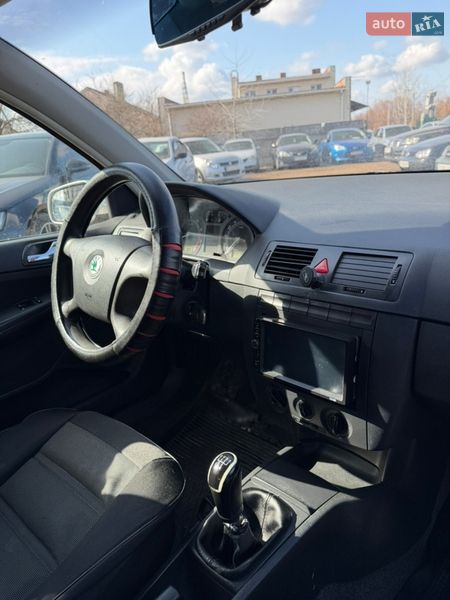 Универсал Skoda Fabia 2006 в Чернигове