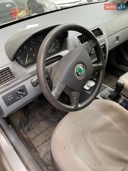 Хэтчбек Skoda Fabia 2001 в Киеве