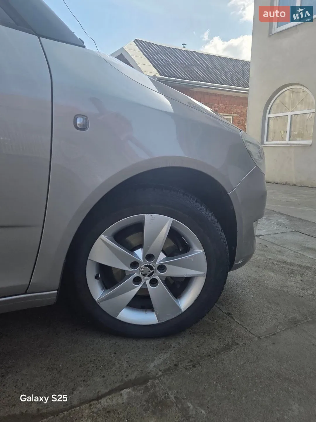 2013 Skoda Fabia - мініатюра 26