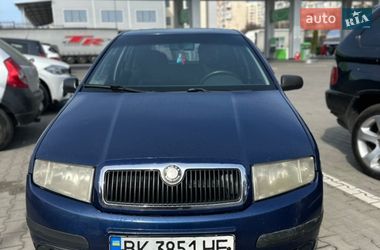 Хэтчбек Skoda Fabia 2007 в Ровно